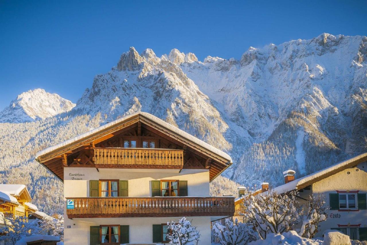 Landhaus Braun Lägenhet Mittenwald Exteriör bild